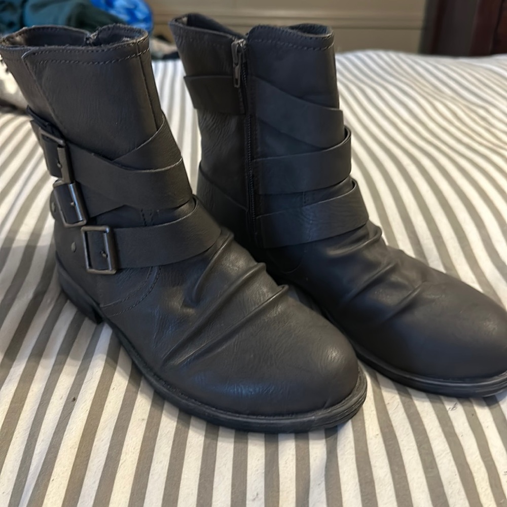 Grey booties